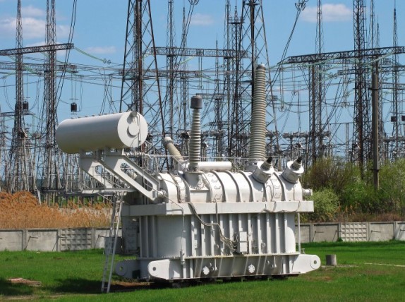 Почему мощность трансформатора оценивается в кВа